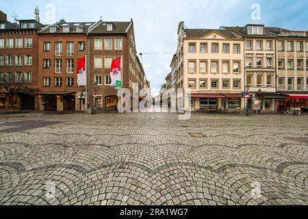 Marktplatz in der Düsseldorfer Altstadt Stockfoto