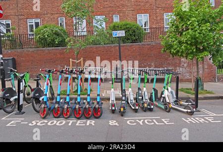 E-Scooter Cycle Mietstation in New End, Hampstead, North London , England, Großbritannien, NW3 1LJ Stockfoto