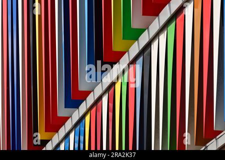 Frankreich, Norden, Lille, Stephane Hessel House, modernes Gebäude, das 2016 vom Architekten Julien De Smedt entworfen wurde und das Jugendherberge und andere Infrastruktur beherbergt Stockfoto