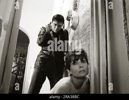 Audrey Hepburn, Alan Arkin „Wait until Dark“ (1967) Warner Credit: PictureLux/The Hollywood Archive/Alamy Live News Stockfoto