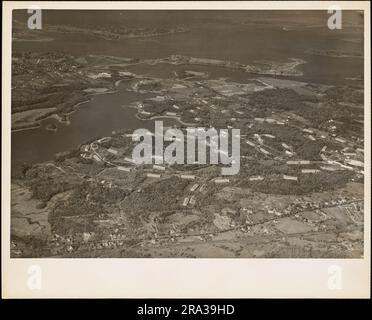 Luftaufnahme des Naval Munition Depot, Hingham, Massachusetts. 1942-01-01T00:00:00. Stockfoto