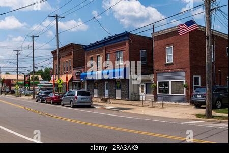 Ein Blick auf die Gebäude an der Main Street in Frewsburg, New York, USA Stockfoto