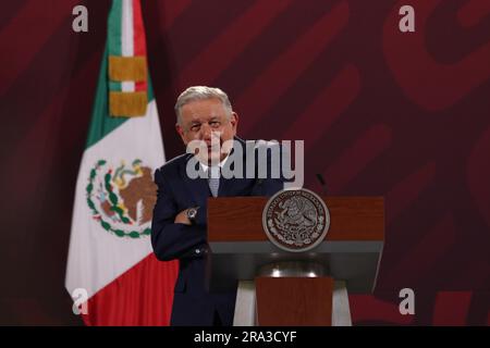 Mexiko-Stadt, Mexiko. 29. Juni 2023. Mexikos Präsident, Andres Manuel Lopez Obrador, spricht während der morgendlichen Nachrichtenkonferenz im Nationalpalast. Am 29. Juni 2023 in Mexiko-Stadt, Mexiko. (Foto: Ismael Rosas/Eyepix Group/Sipa USA) Guthaben: SIPA USA/Alamy Live News Stockfoto