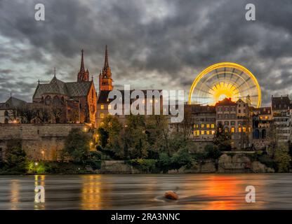 Die Herbstmesse in Basel. Eine wiederkehrende Herbstattraktion ist in der Stadt Basel, Schweiz, verteilt Stockfoto