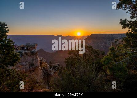 Sonnenaufgang am South Rim Grand Canyon National Park Mather Point Stockfoto