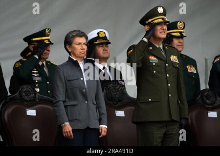 Bogota, Kolumbien. 30. Juni 2023. Bogotas Bürgermeisterin Claudia Lopez während der Zeremonie der kolumbianischen Polizei Brigadrier General Sandra Patricia Hernandez in Bogota, Kolumbien, 30. Juni 2023. Foto von: Chepa Beltran/Long Visual Press Credit: Long Visual Press/Alamy Live News Stockfoto