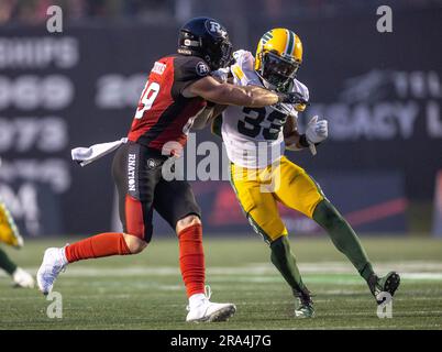 (Ottawa, Kanada - -30. Juni 2023) WoodlyAppolon (33) der Edmonton Elks spielt in der regulären Saison in der kanadischen Football League (CFL) zwischen den Edmonton Elks in den Ottawa Redblacks. Foto Copyright 2023 Sean Burges / Mundo Sport Images. Kredit: Sean Burges/Alamy Live News Stockfoto