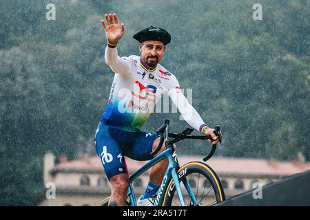 Bilbao, Spanien. 29. Juni 2023. Bild von Alex Whitehead/SWpix.com - 29/06/2023 - Radfahren - 2023 Tour de France - große Abfahrt: Team-Präsentation - Guggenheim Museum, Bilbao, Baskenland - Peter Sagan von TotalEnergies Credit: SWpix/Alamy Live News Stockfoto