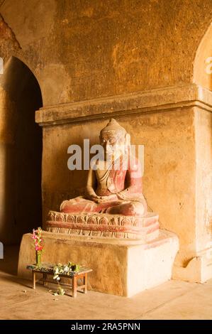 Buddha-Statue, Dhammayangyi-Tempel, Bagan, Birma, Pagan, Myanmar Stockfoto