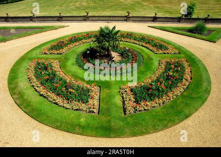 Rundes Blumenbeet, Osborne House, Cowes, Isle of Wight, Hampshire, England, Vereinigtes Königreich Stockfoto