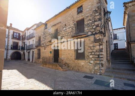 Rastro de Carniceria Alley nahe Plaza del Populo Square - Baeza, Jaen, Spanien Stockfoto