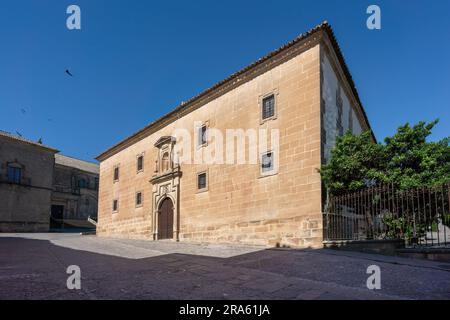 San Felipe Neri Conciliar Seminary am Plaza de Santa Maria Square - Baeza, Jaen, Spanien Stockfoto