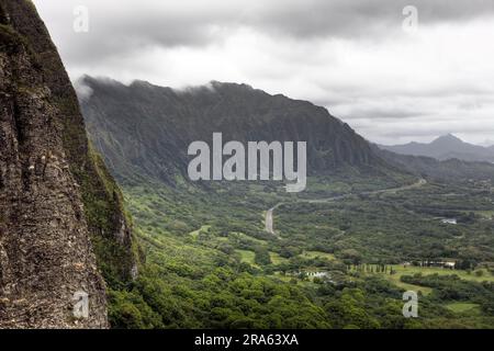 Ko'olau Range, Blick vom Nuuanu Pali Lookout, Oahu, Hawaii, O'ahu, USA Stockfoto