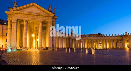 Berninis Kolonnaden, St. Petersplatz, Vatikan, Rom, Latium, Italien, Stato della Citta del Vaticano, Piazza San Pietro Stockfoto