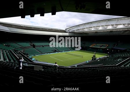 London, Großbritannien. 01. Juli 2023. 1. Juli 2023; All England Lawn Tennis and Croquet Club, London, England: Wimbledon Tennis Tournament Training Day; Weitblick Centre Court Credit: Action Plus Sports Images/Alamy Live News Stockfoto