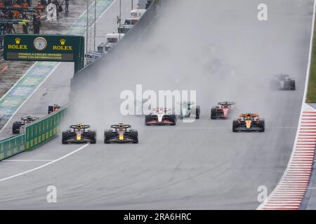 Spielberg, Österreich. Juli 1. 2023. Formel 1: Rolex-Grand-Prix auf dem Red Bull Ring, Österreich. Sprint Race im Bild: Beginn des Sprint Race © Piotr Zajac/Alamy Live News Stockfoto
