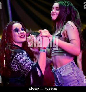 Sabine Hay, Derbyshire, Großbritannien. 01. Juli 2023 Exilmusikfestival. Bildunterschrift: Bild: Mark Dunn/Alamy Live News Stockfoto