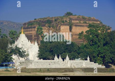 Set Taw Ya Pagode und Mantara Gyi Pagode, Mingun, Birma, Myanmar, Mingun Pagode, Settawya Pagode Stockfoto