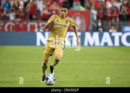 Toronto, Kanada. 01. Juli 2023. Jefferson Savarino #10 in Aktion während des Spiels zwischen dem FC Toronto und Real Salt Lake am BMO Field in Toronto. Das Spiel für Real Salt Lake endete 0-1 (Foto von Angel Marchini/SOPA Images/Sipa USA). Guthaben: SIPA USA/Alamy Live News Stockfoto