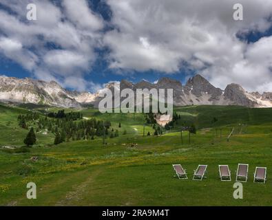 Dolomitenwochenende, wunderschöne Berge und schöne Lichter. Stockfoto