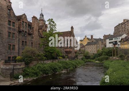 Historische Gebäude von Dean Village in Edinburgh. Stockfoto