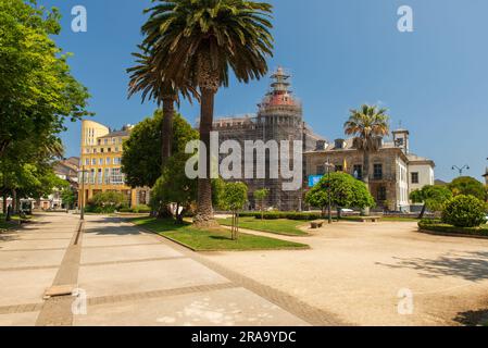 Blick auf die Stadt Ribadeo im Norden Spaniens Stockfoto