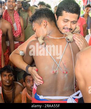 Szenen des Charak, Gajan-Festival in Bengal, Indien, mit Kopierraum Stockfoto