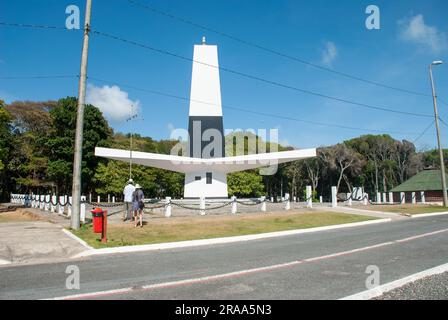 Leuchtturm Cabo Branco in João Pessoa, Paraíba, Brasilien. Ein malerisches Wahrzeichen, das Schiffe entlang der Küste mit atemberaubendem Blick auf das Meer führt Stockfoto