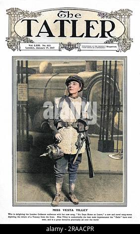 Vesta Tilley (1864-1952), geboren in Matilda Alice Powles, Schauspielerin in der Musikhalle, deren Spezialität männliche Imitationen waren. Während des Ersten Weltkriegs erhielt sie den Spitznamen „Großbritanniens bester rekrutierender Sergeant“ mit einer Reihe von patriotischen Kriegsliedern, die sie bei verschiedenen Shows und Revuen vorführte. Sie ist auf dem Titelblatt des Tatlers in der Rolle von Tommy zu Hause im London Coliseum abgebildet, wo sie das Publikum mit dem Song „Six Days Home on Leave“ begeisterte. Der Tatler bestätigt, dass "Miss Tilley zweifellos die beste männliche Imitation ist, die die "Halls" je gesehen haben, und eine tolle Favo ist Stockfoto