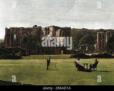 Furness Abbey, die berühmte Ruine von Lancashire, die von normannischen Mönchen im 12. Jahrhundert auf Vorschlag von König Stephen erbaut wurde. Datum: 1921 Stockfoto