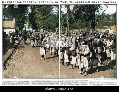 Eine Kolonialsäule der französischen algerischen TiRailleurs (allgemein bekannt als Turcos) auf dem marsch nach Norden in Richtung Reims. Diese Scharfschützen gehören zu den Streitkräften, die die Franzosen in Algerien aufstellen, obwohl die Offiziere und einige nicht kommissionierte Offiziere Franzosen sind. (Man sollte sie nicht mit Zouaves verwechseln.) Datum: 1914 Stockfoto