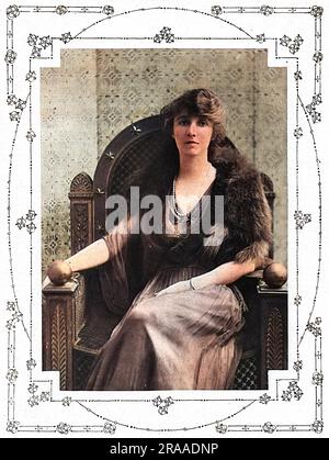 Die Gräfin von Rothes, früher Miss Noel Martha Dyer-Edwardes, Ehefrau des 19.. Earl, die im Ersten Weltkrieg im Coulter Hospital arbeitete. Das Coulter Hospital wurde im September 1915 in einem Haus am Grosvenor Square eröffnet, das von Sir Walpole Greenwell (1847-1919) zu diesem Zweck geliehen wurde. Vom Kriegsministerium als primäres Krankenhaus akzeptiert, das dem Militärkrankenhaus von Königin Alexandra in der Millbank angeschlossen ist, hatte es 100 Betten für Offiziere. Die Zimmer waren groß und luftig. Eines davon war ein „Australian Room“ und einige der Betten waren von australischen Spendern vergeben worden. Das medizinische Personal war überwiegend Berater f Stockfoto