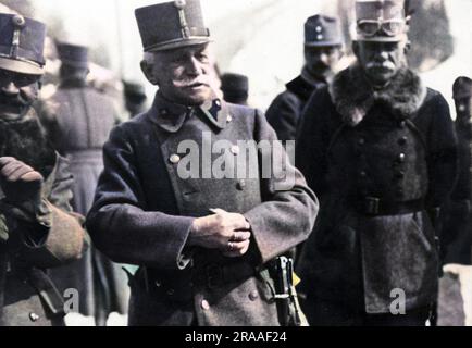 Graf Franz Conrad von Hotzendorf (1852-1925), Generalstabschef der österreichisch-ungarischen Armee bei Ausbruch des Ersten Weltkriegs. Hier mit seinem Stabschef, General Muller. Datum: Ca. 1914 Stockfoto