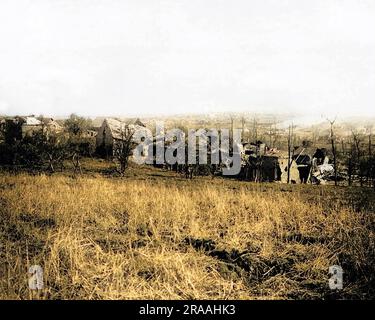 Allgemeiner Blick auf die Combles an der Westfront in Frankreich während des Ersten Weltkriegs. Datum: Ca. 1916 Stockfoto