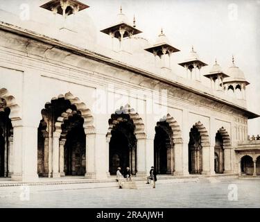 Blick auf Moti Masjid (Perlenmoschee), Agra, Uttar Pradesh, Indien. Datum: Ca. 1890er Stockfoto