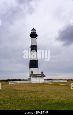 Blick auf den Black and White Stipped Color Lighthouse auf der Outter Banks Island Stockfoto