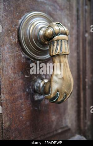 Der alte Door Knocker Aix en Provence Frankreich Stockfoto