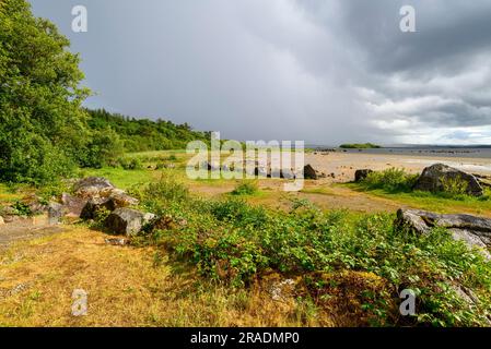 Sturmwolken von Gewitter, Pontoon, Lough Cullin, County Mayo, Irland Stockfoto