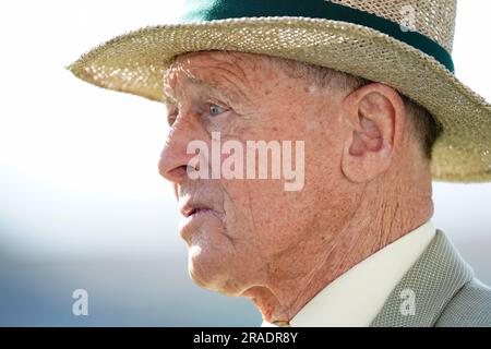 Aktenfoto vom 13.-09-2019 des ehemaligen englischen Kapitäns Sir Geoffrey Boykott, der Australien aufgefordert hat, eine "umfassende öffentliche Entschuldigung" für das umstrittene Stolpern von Jonny Bairstow bei Lord's auszusprechen. Ausgabedatum: Montag, 3. Juli 2023. Stockfoto