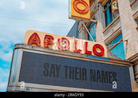 New York City, Vereinigte Staaten - 21. Mai 2023: Details zum Festplatz des Apollo Theater, der historischen Musikhalle in Harlem, New York City, United Sta Stockfoto