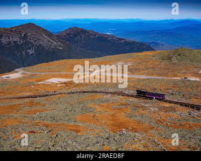 Die Zahnradbahn Mount Washington, auch bekannt als „The Cog“, ist die weltweit erste Zahnradbahn für Bergsteiger. Stockfoto