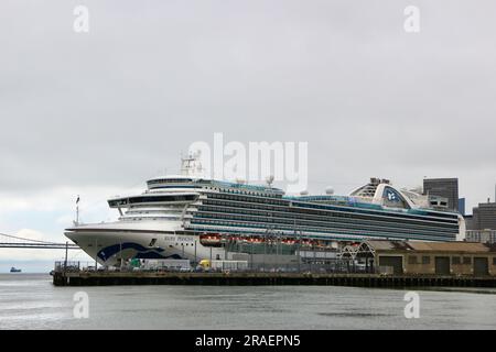 Das Kreuzfahrtschiff Ruby Princess legte in San Francisco an, Kalifornien, USA Stockfoto