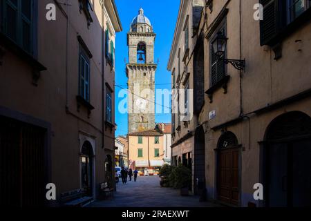 Piazza della Repubblica, Pontremoli, Massa-Carrara. Toskana, Italien Stockfoto