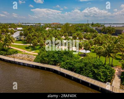 Luftdrohnenfoto Flagler Park Stuart Florida Stockfoto