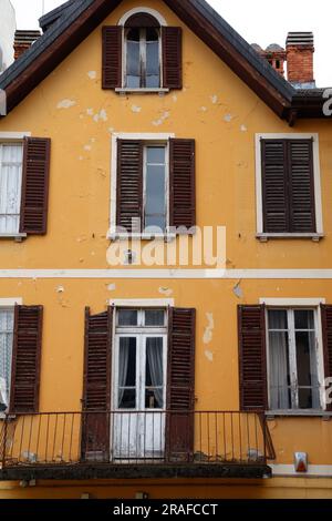 Das wunderschöne, berühmte Stadtzentrum von Ponte di Legno, Lombardei, Bs, Italien Stockfoto