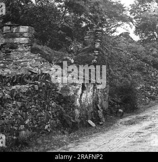 Betws Garmon, Wales - datiert von 1886 - Bild einer antiken Laterne aus Glas (britisches Format) Stockfoto