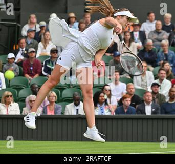 London, Gbr. 03. Juli 2023. London Wimbledon Championships Day 1 03//07/2023 Elina Svitolina (UKR) gewinnt die erste Runde des Spiels gegen Venus Williams (USA) Guthaben: Roger Parker/Alamy Live News Stockfoto