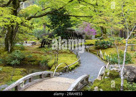 Tenryu - Ji-Tempelgelände, Kyoto, Japan,2023 und sein berühmter malerischer Zen-Garten, Frühlingswetter, Japan, Asien,2023 Stockfoto