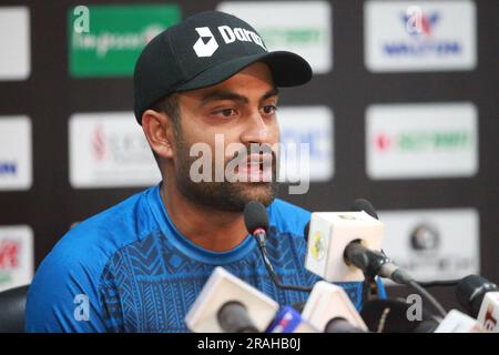 Bangladeshi One Day International (ODI)-Spielkapitän Tamim Iqbal Khan nimmt an Pressekonferenz vor dem Spiel im Zahur Ahmed Chowdhury Stadium (ZACS) Teil Stockfoto