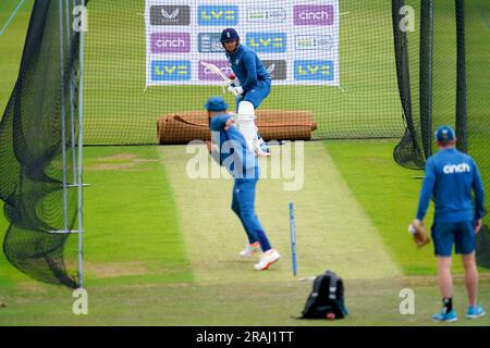 Englands Jonny Bairstow Fledermäuse während einer Nets-Sitzung in Headingley, Leeds. Bilddatum: Dienstag, 4. Juli 2023. Stockfoto